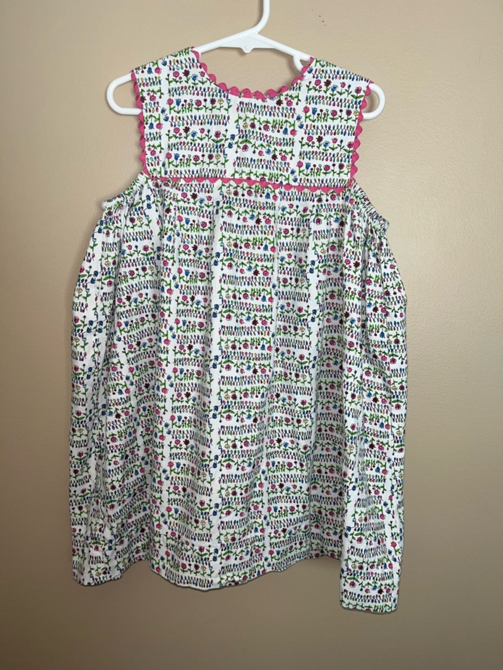 Girls' White Floral Sleeveless Dress with Pink Scallop Trim